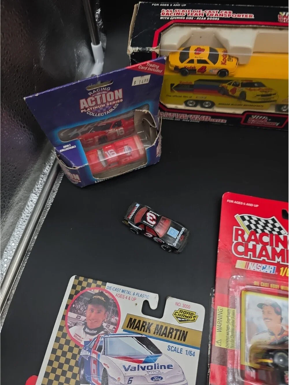 Nascar Diecast 1:64 Lot of 30 Cars Mark Martin Richard Petty Ernie Irvin Dale